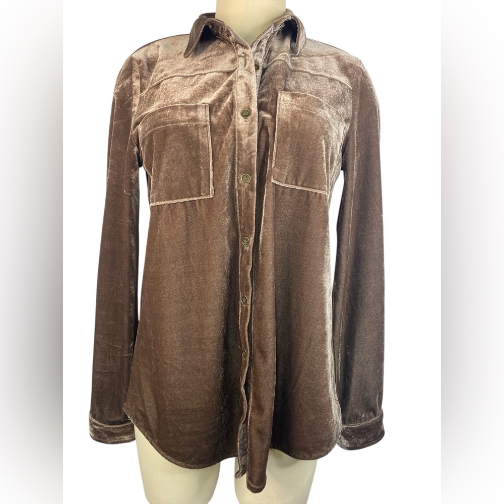Umgee Chocolate Velvet Long Sleeve Button Up Top Women’s Medium